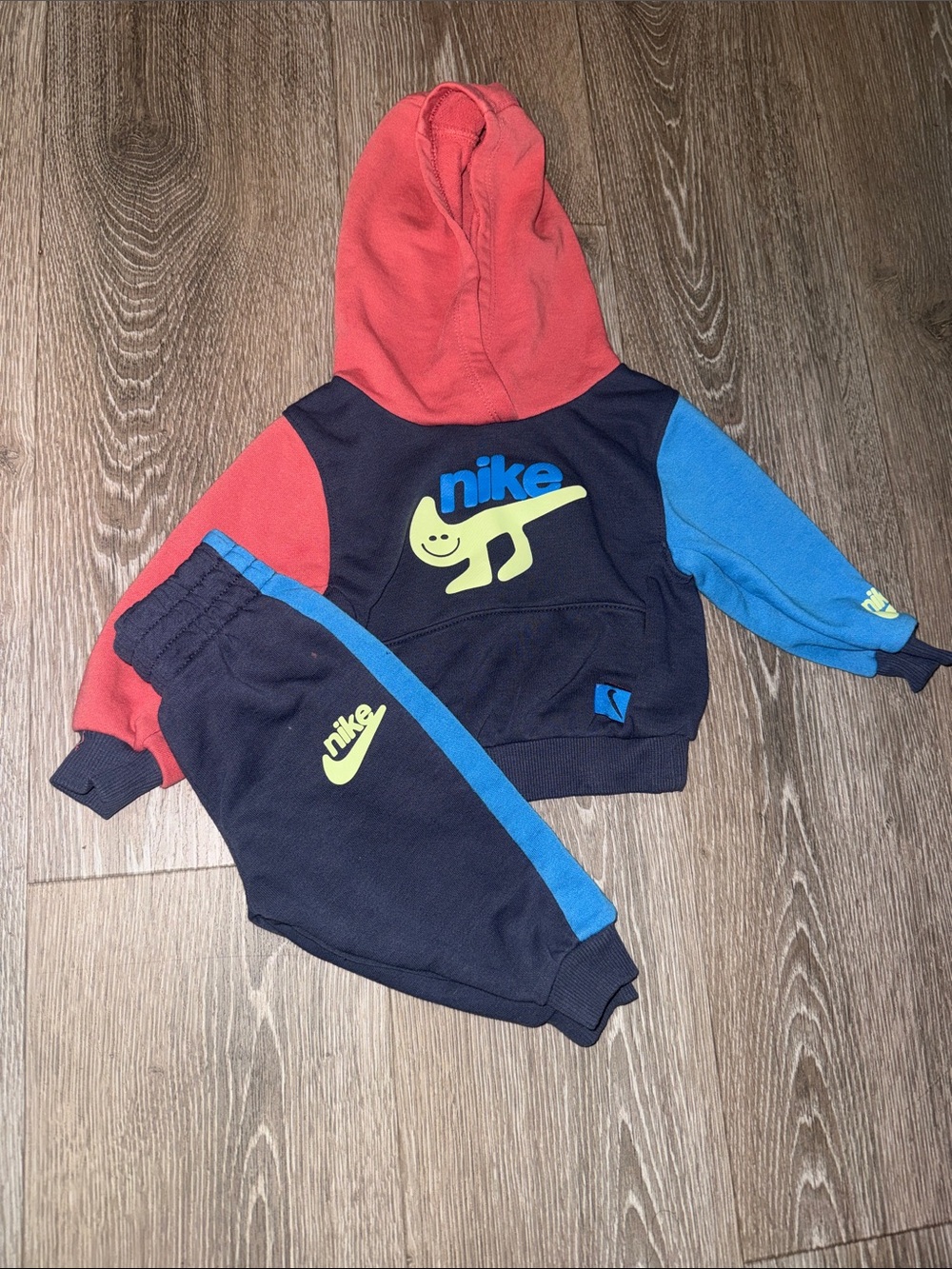 Nike Colorblock Hoodie & Joggers Set - Coral, Blue & Navy